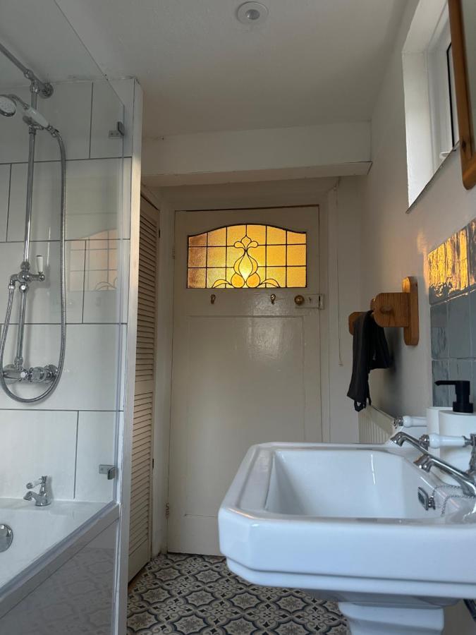 Nutshell Cottage Сітон Екстер'єр фото
